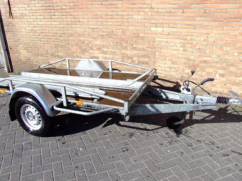 Moto-aanhangwagen ongeremd 750kg